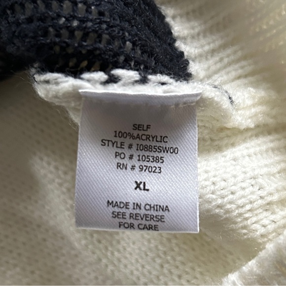 Rebellious One acrylic XL white, blue sweater that reads: I Miss Summer (NWT) - Picture 6 of 9